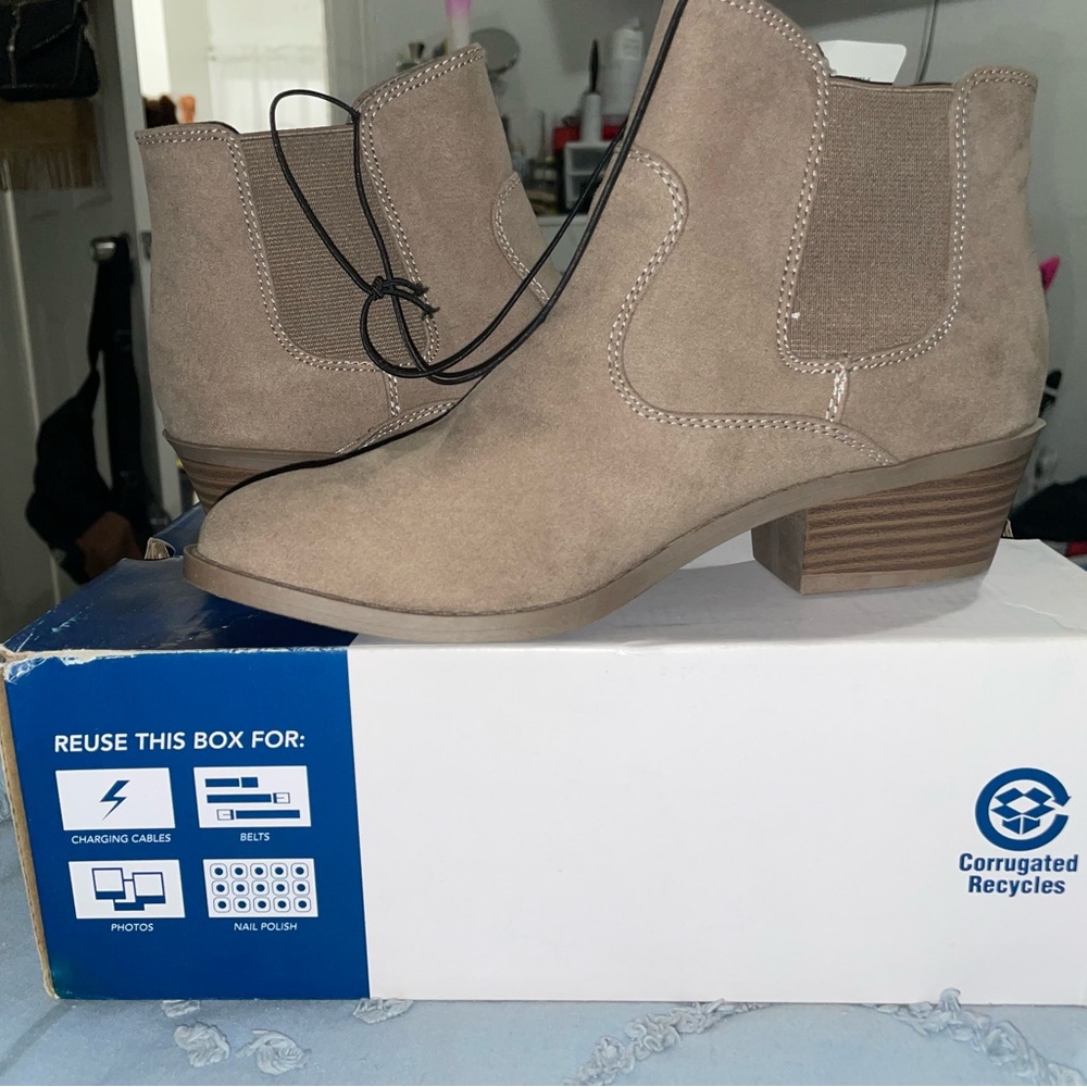 Taupe bootie with memory foam